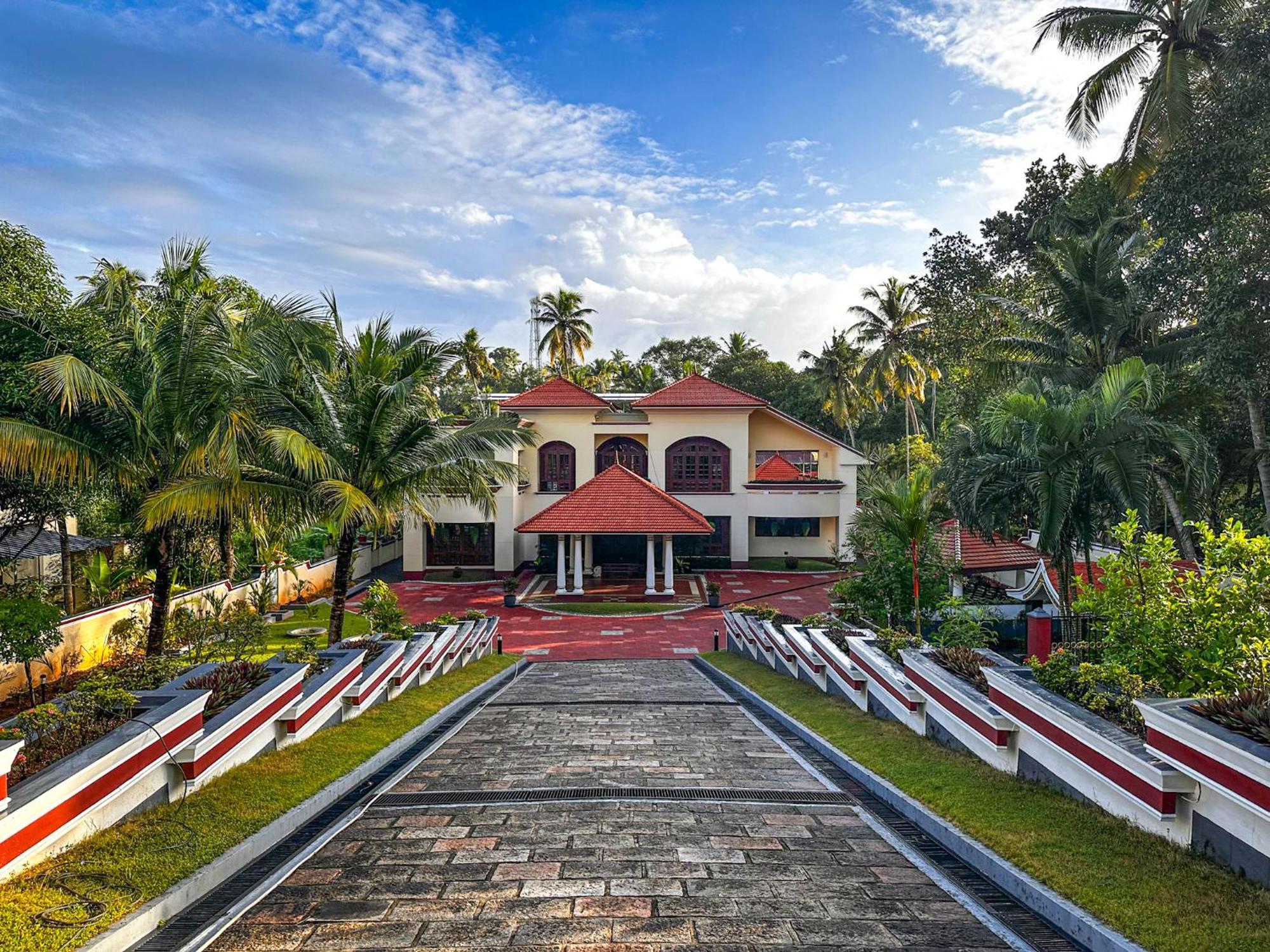 Parvathy Serenity In Varkala Attingal Luaran gambar